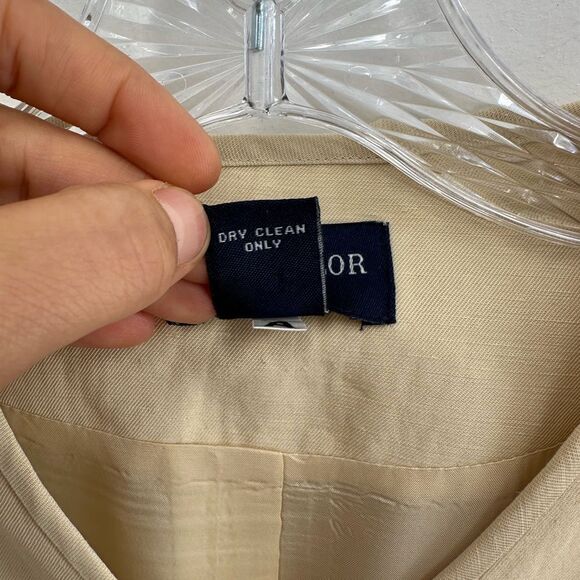 Vintage Ann Taylor Cream Linen Blend Button Front Collarless Blazer Size 2P - Picture 5 of 9